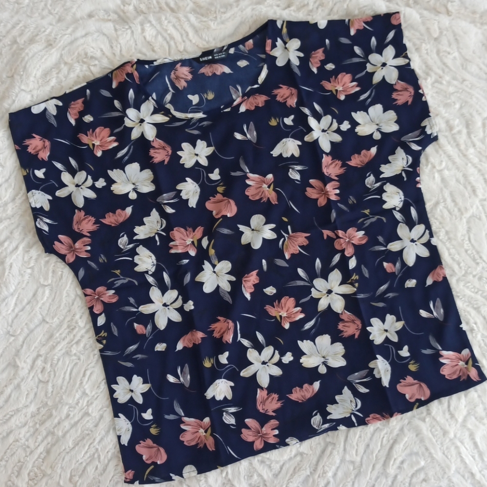 Woman blouse